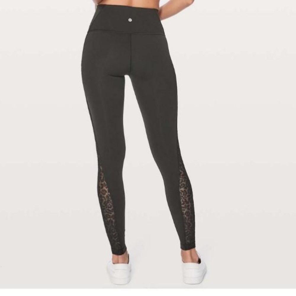 Lulu Wunder Under tights with lace panel